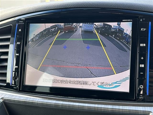 Nissan ELGRAND 2017 7304123-17