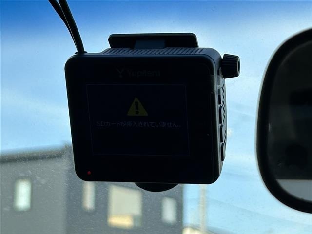 Nissan ELGRAND 2017 7304123-5