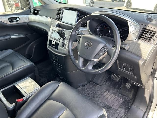Nissan ELGRAND 2017 7304123-8