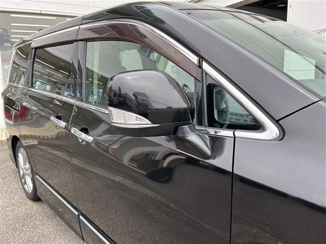Nissan ELGRAND 2011 7304198-6
