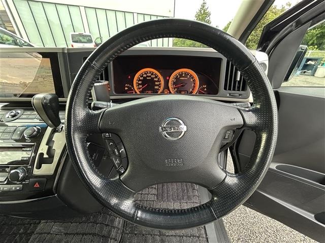 Nissan ELGRAND 2007 7304215-10