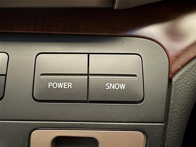 Nissan ELGRAND 2006 7304252-11