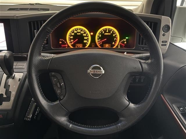 Nissan ELGRAND 2006 7304252-18