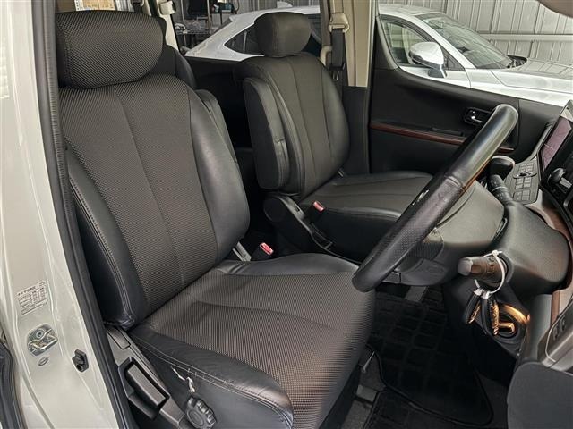 Nissan ELGRAND 2006 7304252-6