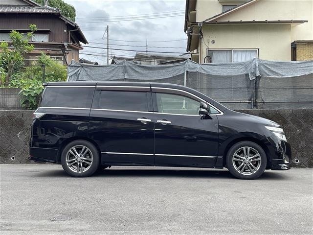 Nissan ELGRAND 2012 7304253-7