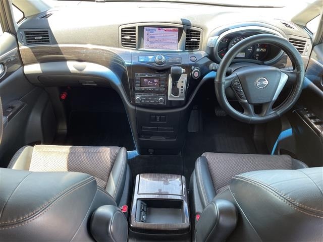 Nissan ELGRAND 2013 7304269-14