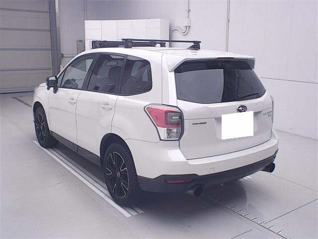 Subaru FORESTER 2018 7300188-1
