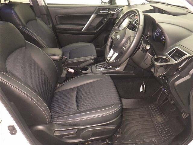 Subaru FORESTER 2018 7300188-5