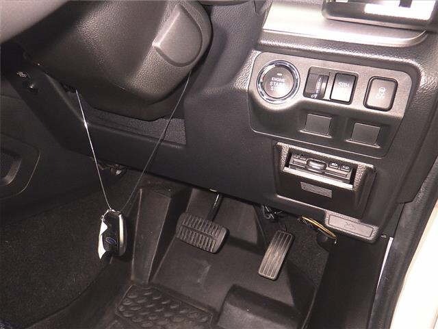 Subaru FORESTER 2018 7300188-8