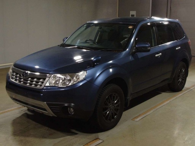 Subaru FORESTER 2011 7300320-0