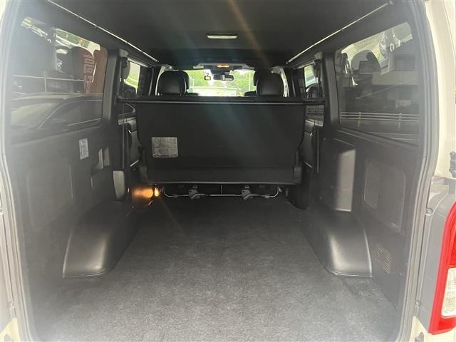 Toyota HIACE VAN 2019 7307062-5