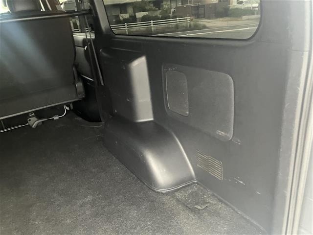 Toyota HIACE VAN 2019 7307062-8