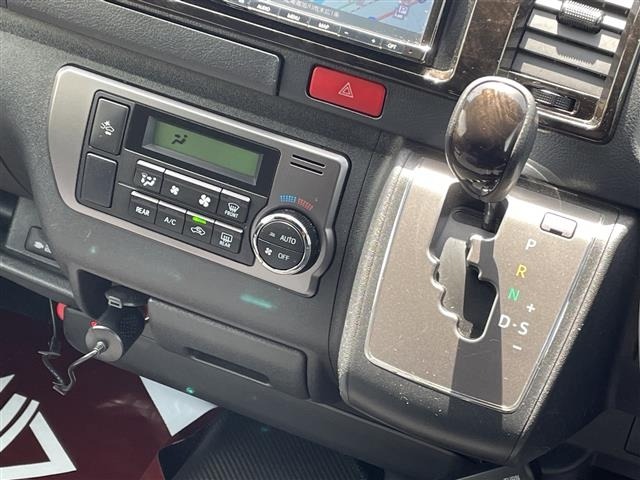 Toyota HIACE VAN 2019 7307091-19