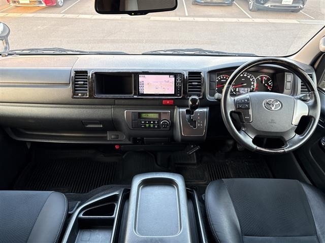 Toyota HIACE VAN 2016 7307092-14