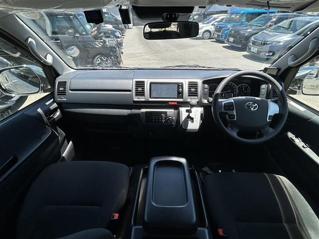 Toyota HIACE VAN 2018 7307133-14