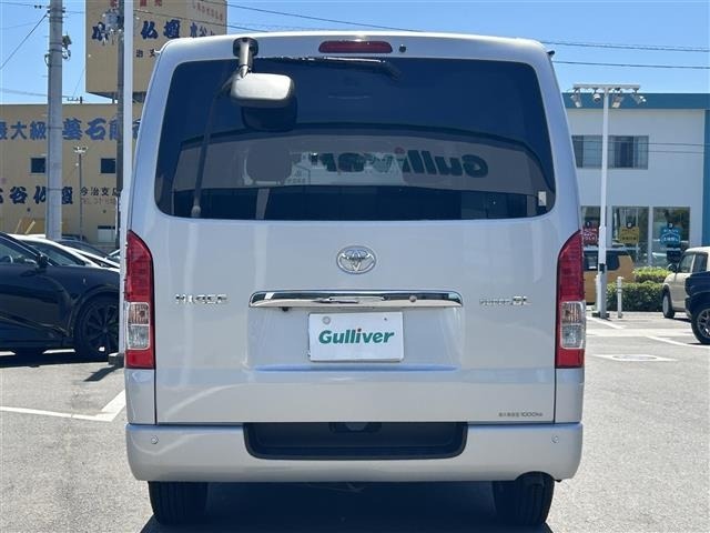 Toyota HIACE VAN 2018 7307133-18