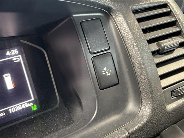 Toyota HIACE VAN 2023 7307134-16