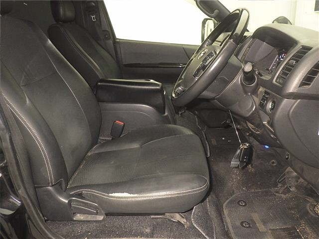 Toyota HIACE VAN 2021 7309148-5