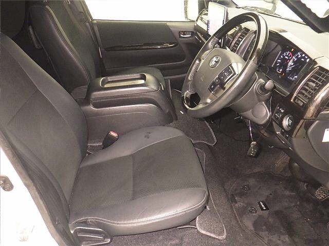 Toyota HIACE VAN 2021 7309188-5