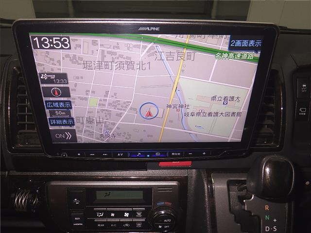 Toyota HIACE VAN 2021 7309188-6