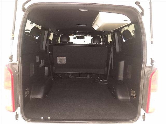 Toyota HIACE VAN 2021 7309188-7