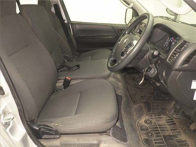 Toyota HIACE VAN 2020 7309201-5