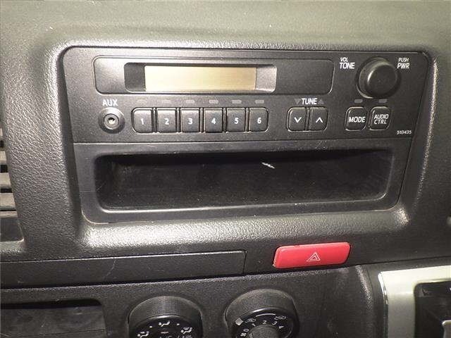 Toyota HIACE VAN 2020 7309201-6