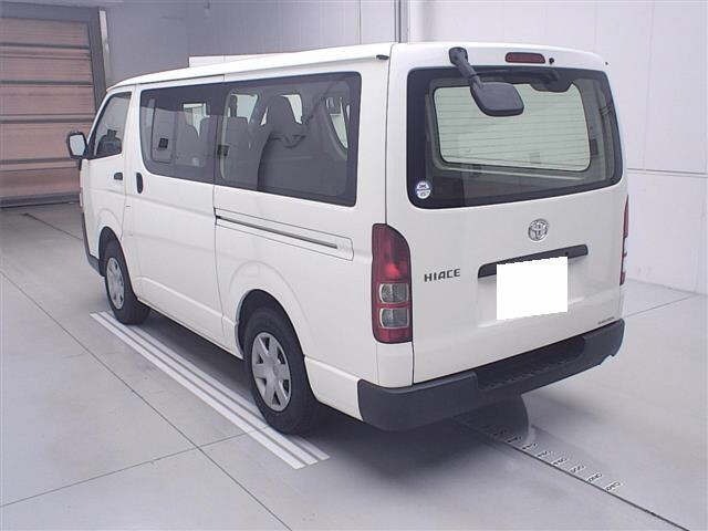 Toyota HIACE VAN 2022 7309228-1