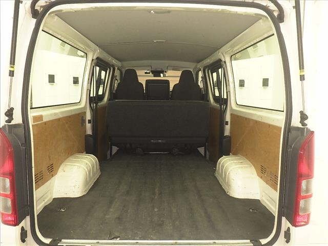 Toyota HIACE VAN 2022 7309228-7