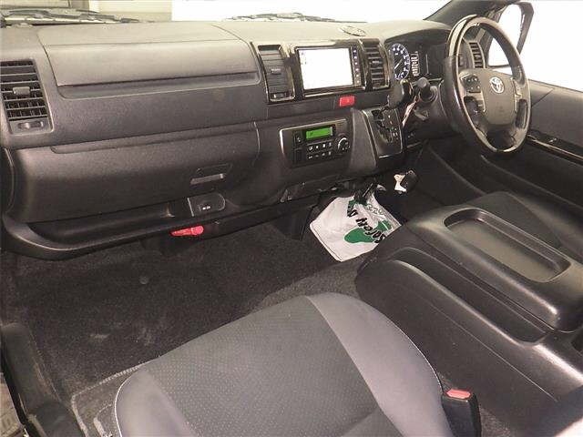 Toyota HIACE VAN 2021 7309233-4