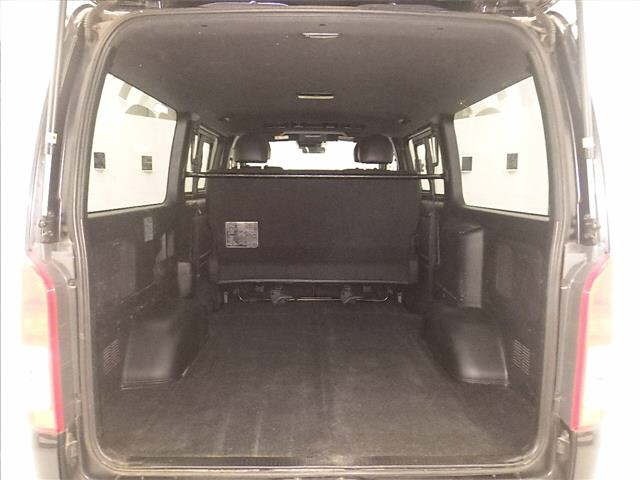 Toyota HIACE VAN 2021 7309233-7