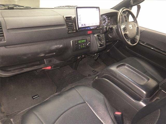 Toyota HIACE VAN 2020 7309258-4
