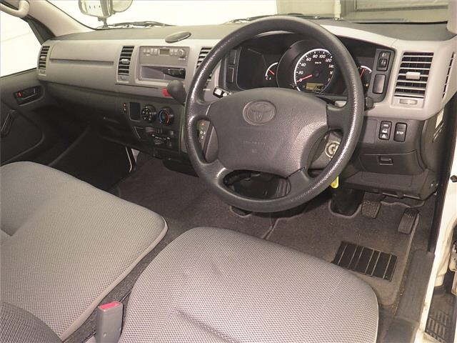 Toyota HIACE VAN 2007 7309304-3