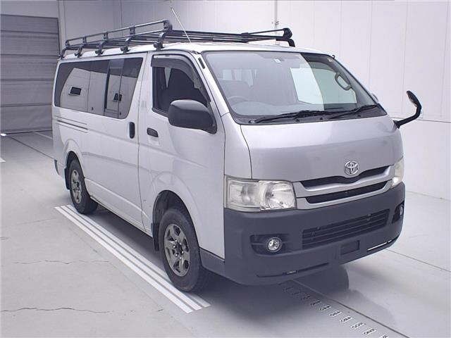 Toyota HIACE VAN 2010 7309321-0