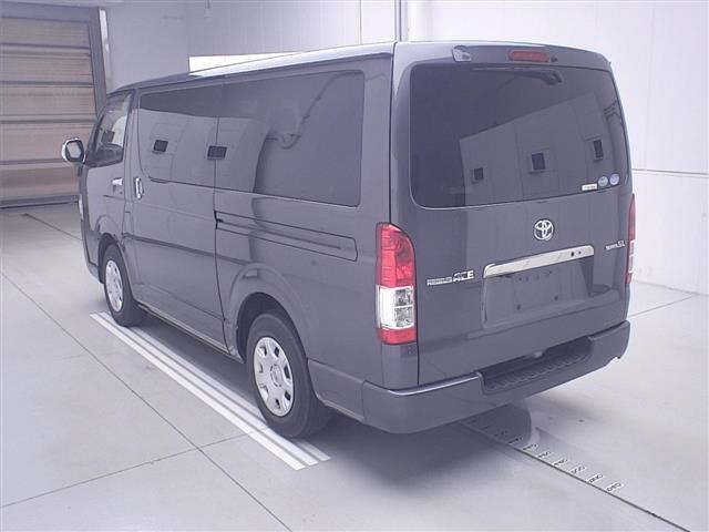 Toyota HIACE VAN 2015 7309352-1