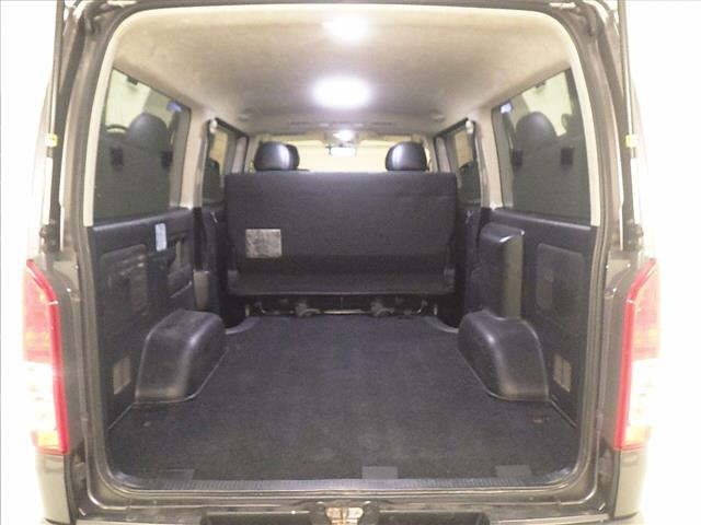 Toyota HIACE VAN 2015 7309352-7
