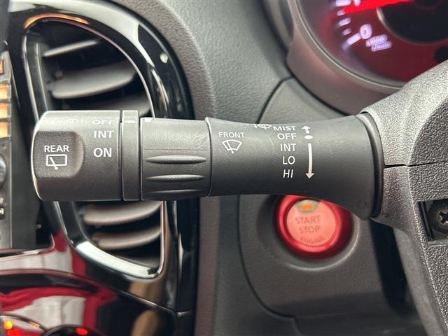 Nissan JUKE 2013 7302047-1