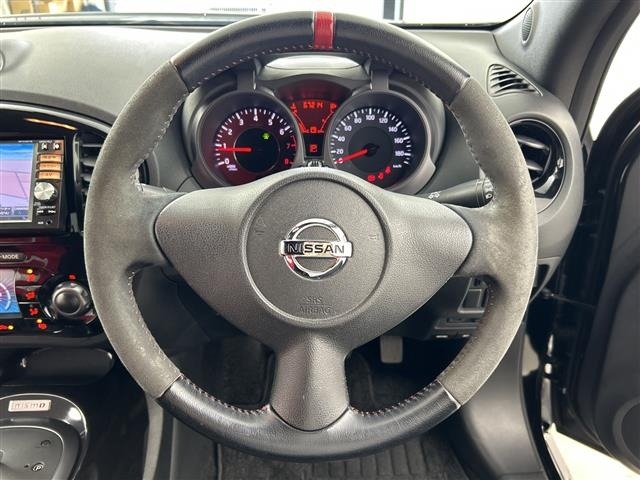 Nissan JUKE 2013 7302047-21