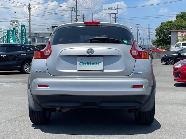 Nissan JUKE 2011 7302052-6