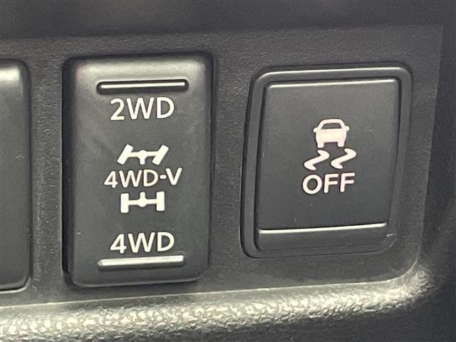 Nissan JUKE 2013 7302088-11