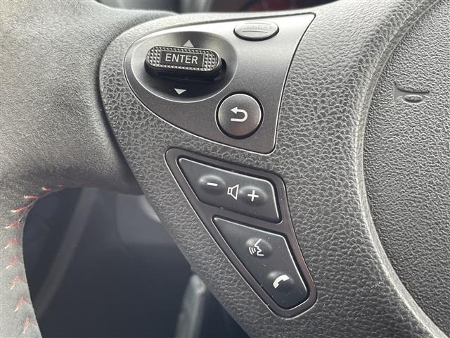 Nissan JUKE 2013 7302088-19