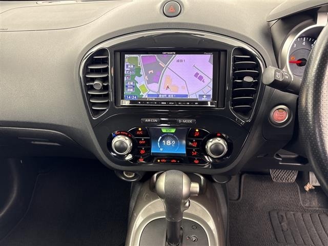 Nissan JUKE 2011 7302089-4