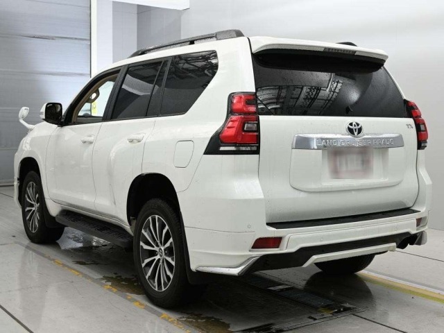 Toyota LAND CRUISER PRADO 2021 7307409-6