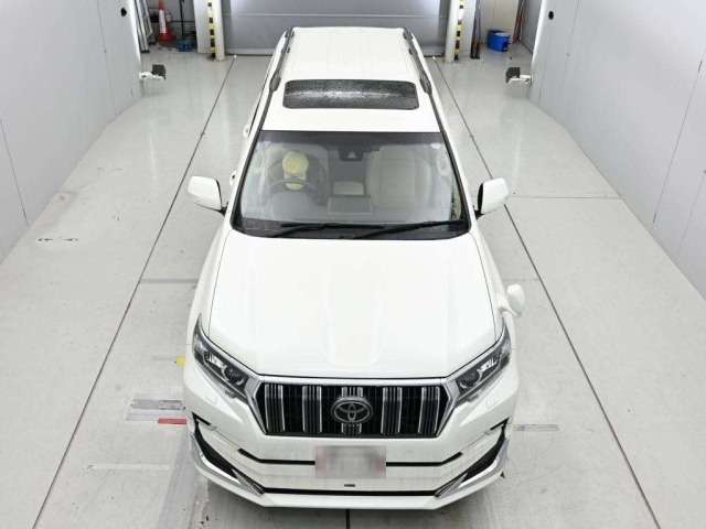 Toyota LAND CRUISER PRADO 2021 7307409-7