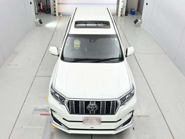 Toyota LAND CRUISER PRADO 2021 7308133-7