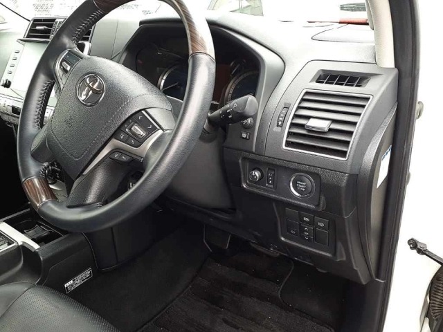 Toyota LAND CRUISER PRADO 2021 7308133-9