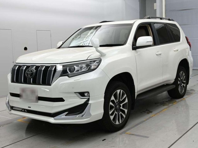 Toyota LAND CRUISER PRADO 2023 7308204-0