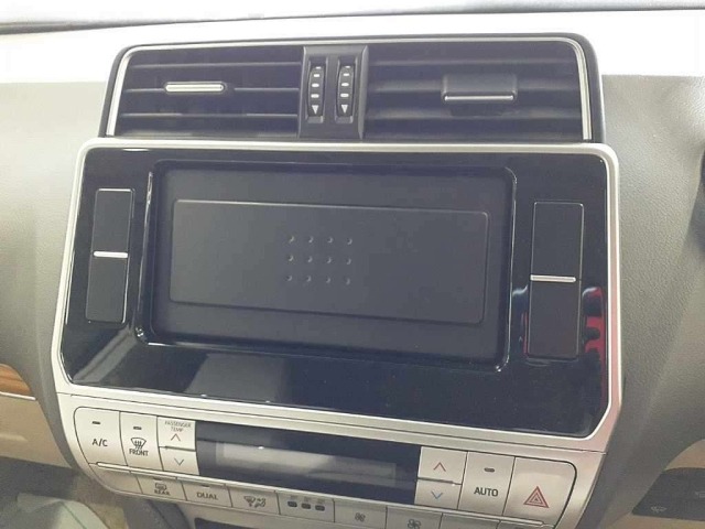 Toyota LAND CRUISER PRADO 2023 7308204-12