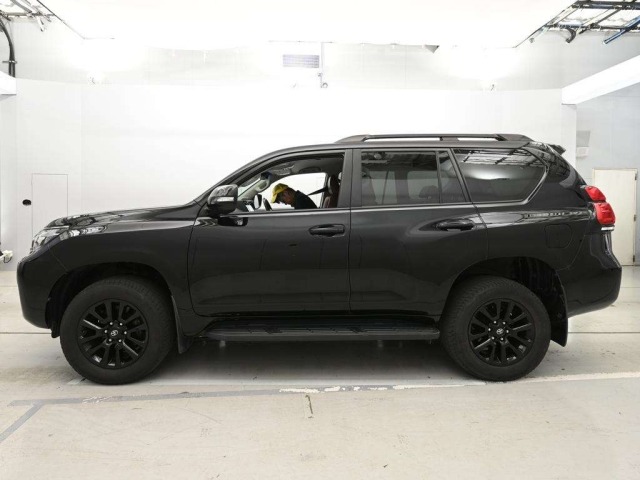 Toyota LAND CRUISER PRADO 2021 7308232-4