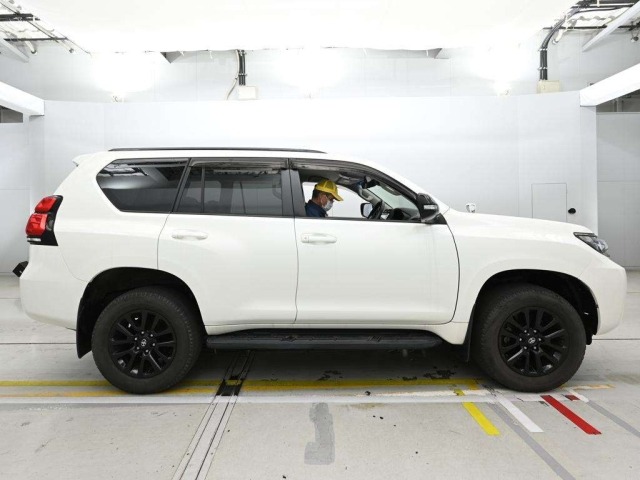 Toyota LAND CRUISER PRADO 2021 7308270-3